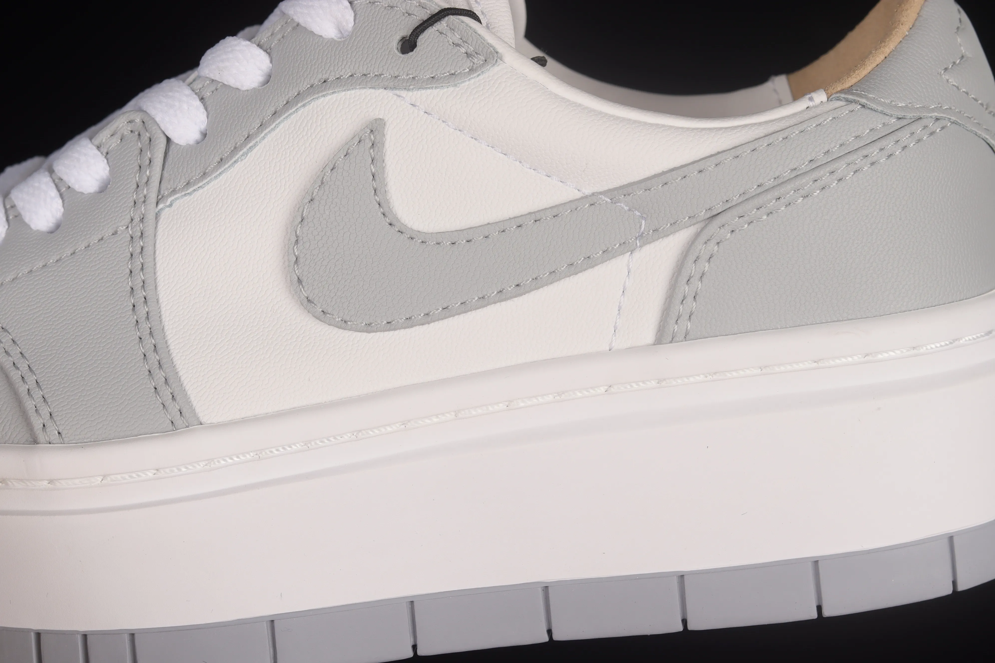 All categories Air Jordan Jordan series basketball shoes Air Jordan 1 Low Z version Air Jordan 1 Elevate Low SE "Wolf Grey" Little AJ thick-soled retro basketball shoes DH7004-100